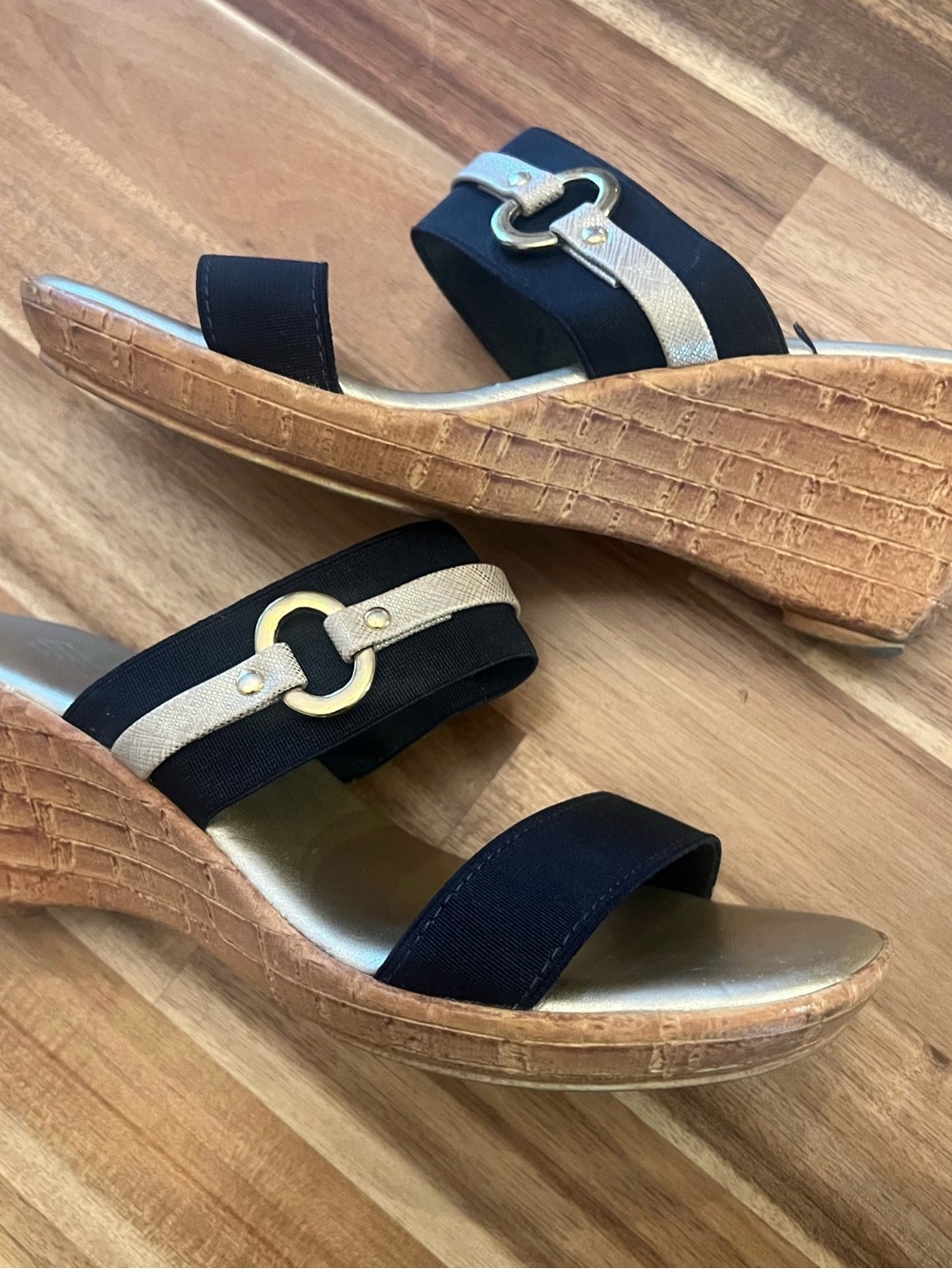 Italian Shoemakers Navy and Gold Slip-On Wedge Mules - Picture 5 of 7